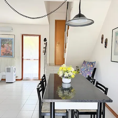 Lejlighed Se249 - Montemarciano, Ampio Trilocale Vicino Al Mare